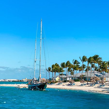 Sunrise Suites Big Kahuna Suite #202 Ки-Уэст Номер фото