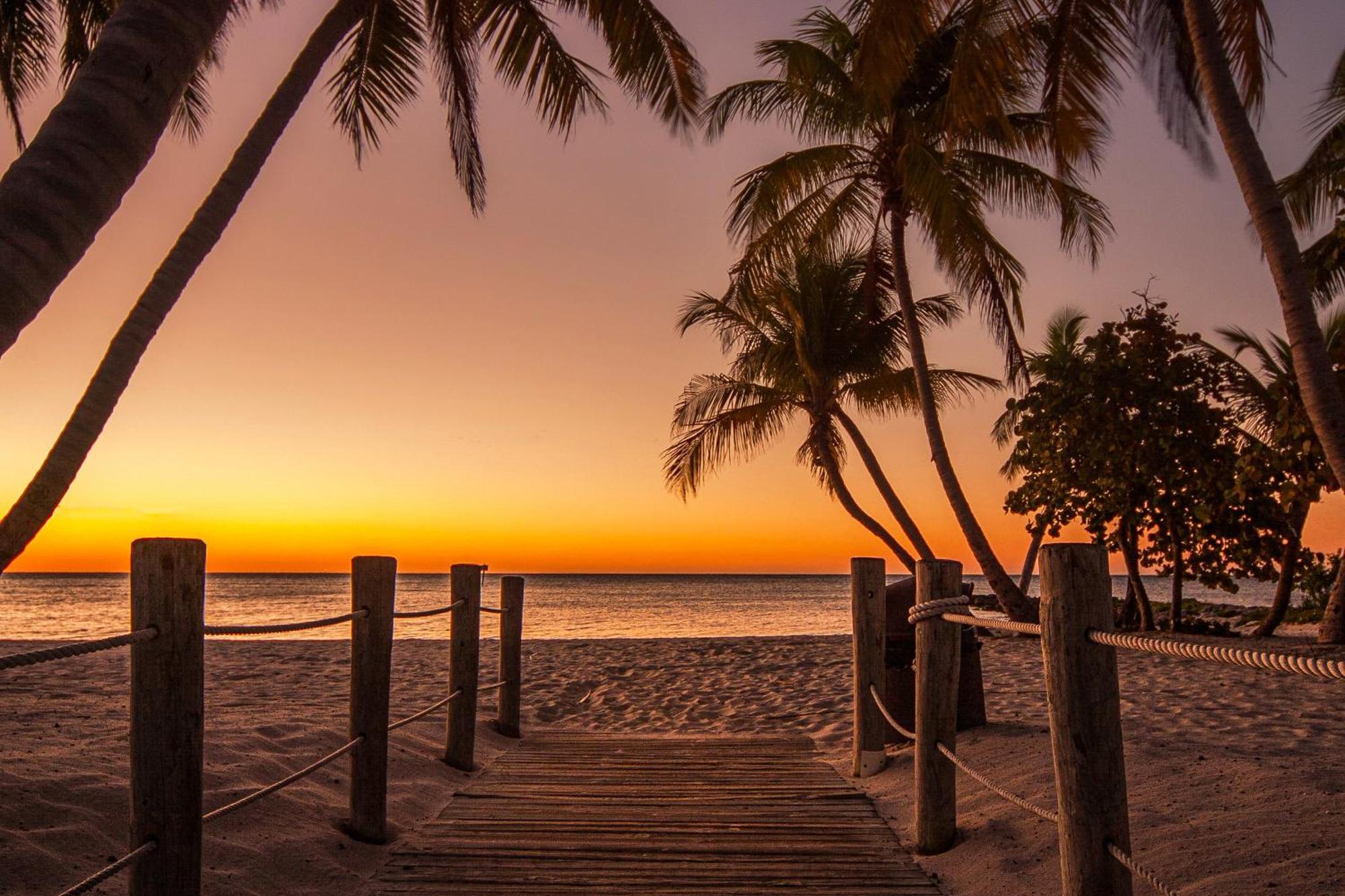 Sunrise Suites Big Kahuna Suite #202 Ки-Уэст Номер фото