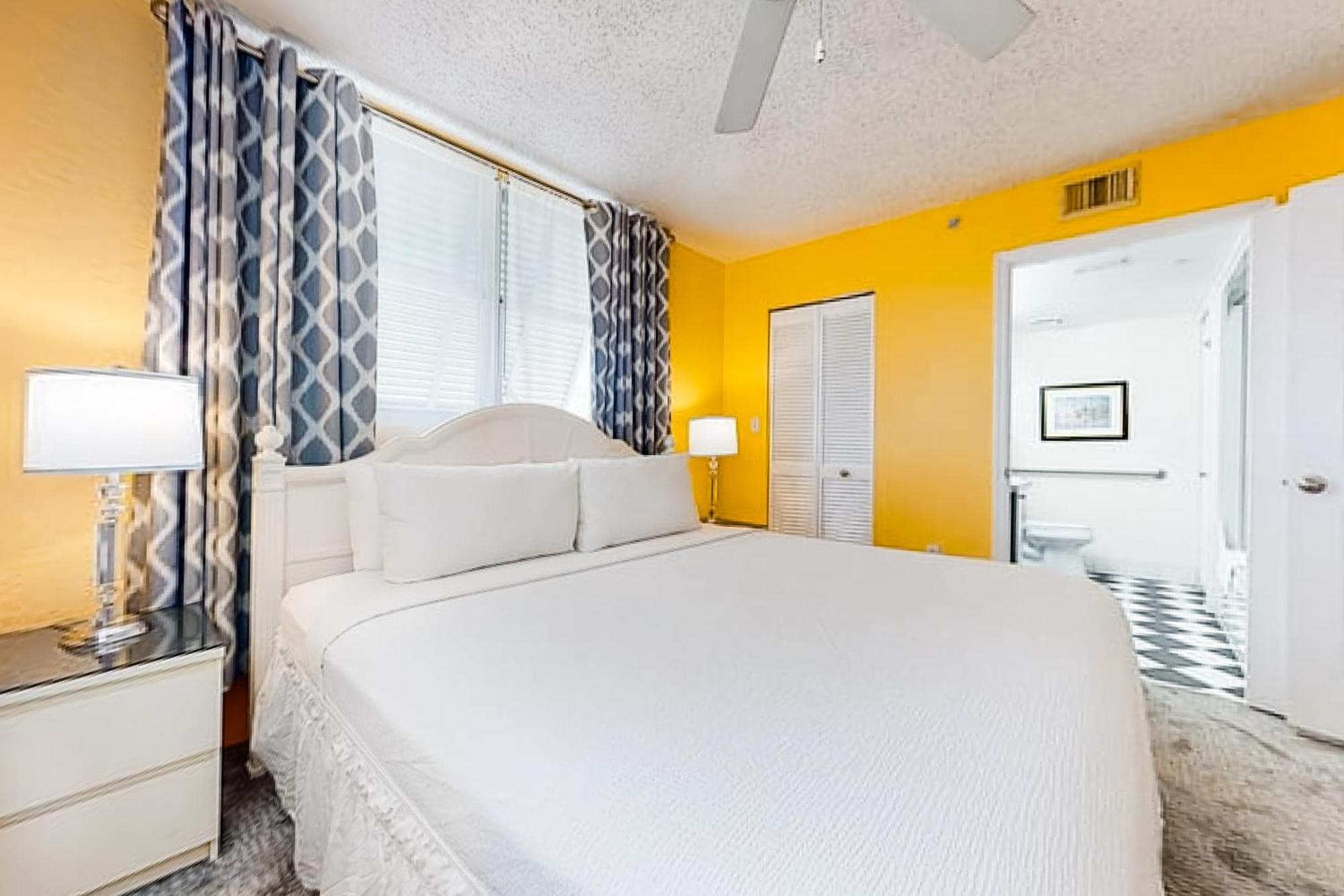 Sunrise Suites Big Kahuna Suite #202 Ки-Уэст Номер фото